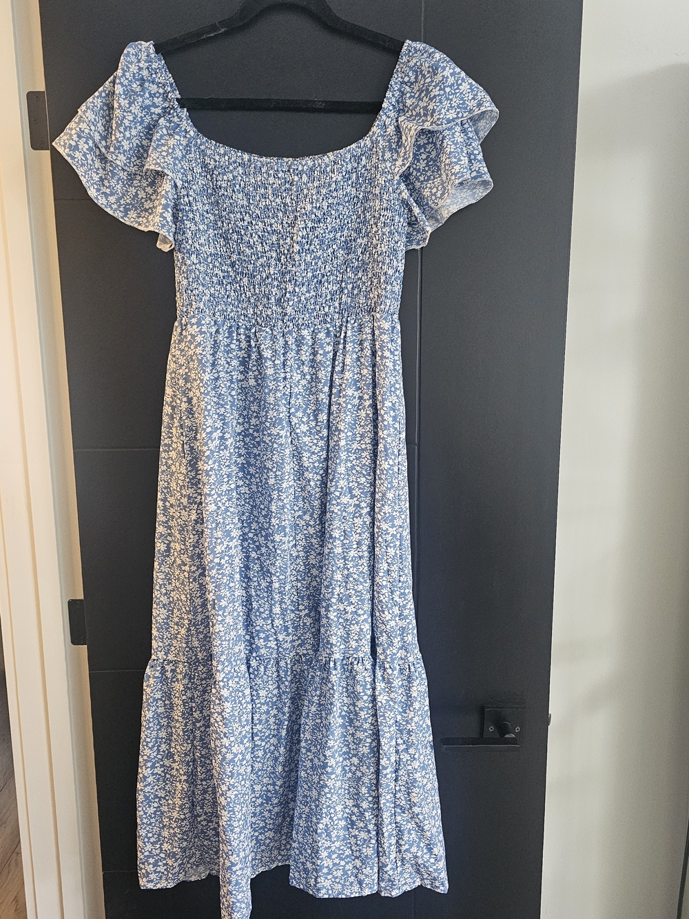 SHEIN Blue Floral Square-Neck Maxi Dress with Puff Sleeves - Picture 3 of 3